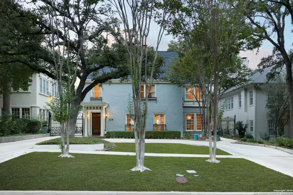 219 Mulberry Ave, San Antonio, TX 78212-2951