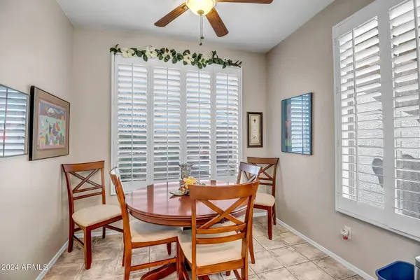 41101 N SUTTER Lane, Anthem, AZ 85086