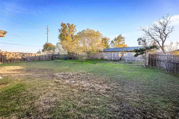 6704 SW Beta Ave, Lawton, OK 73505