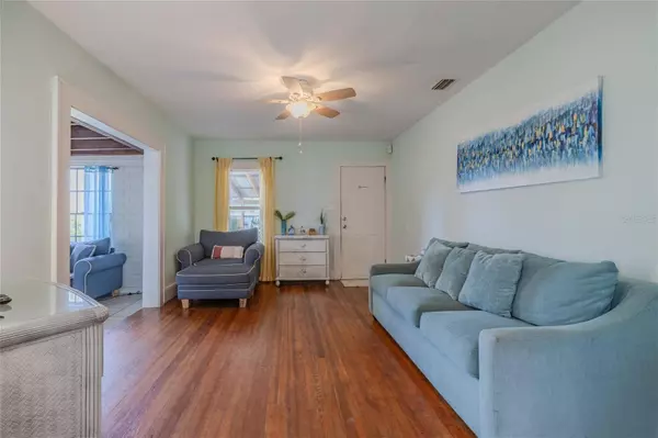 620 DAYTONA AVE, Daytona Beach, FL 32117