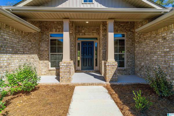 204 DAWSON'S COVE DRIVE, Alabaster, AL 35007