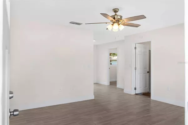 1630 MERRICK RD, Lakeland, FL 33801