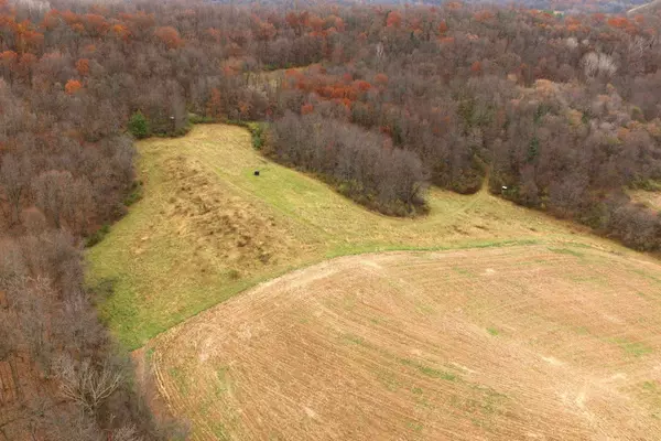 E5097A Hoff Road, La Valle, WI 53941