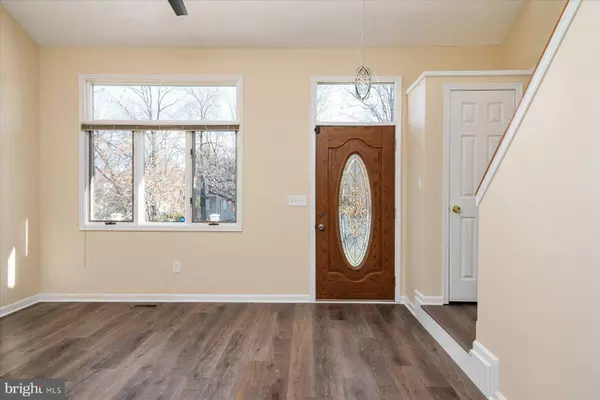 7708 WOODLAWN AVE, Pasadena, MD 21122