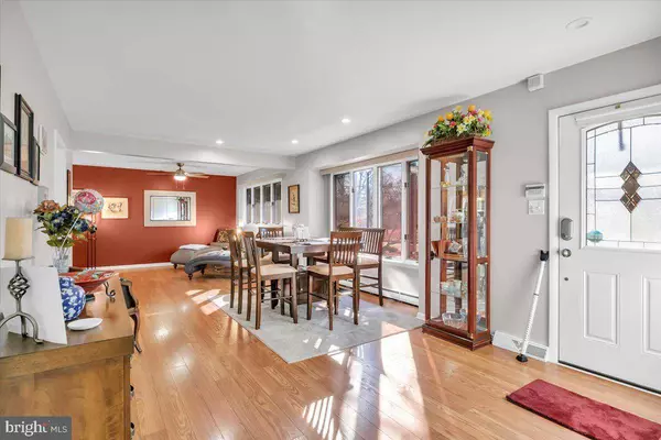 11 PENN RD, Voorhees, NJ 08043