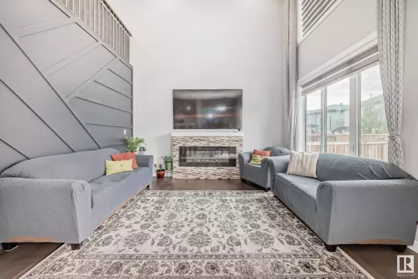 3701 46 AV, Beaumont, AB T4X 2W3