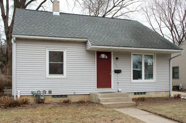 936 15th AVE NE, Rochester, MN 55906