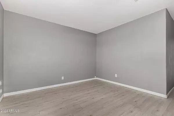 871 W DEWEY Avenue, Coolidge, AZ 85128