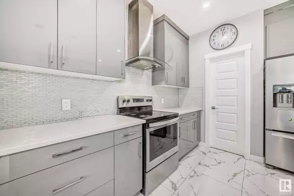 3701 46 AV, Beaumont, AB T4X 2W3