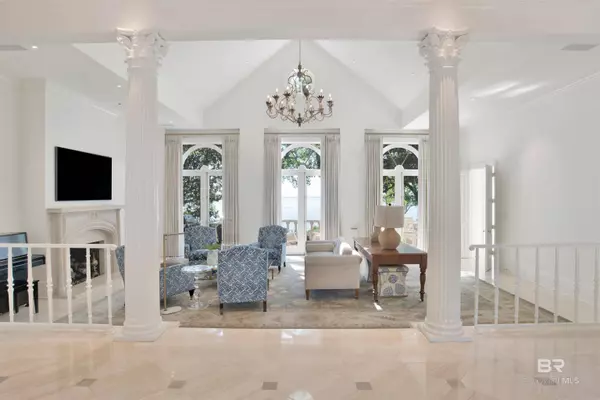 323 Whiting Court, Daphne, AL 36526