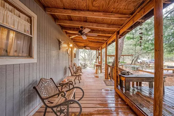 1312 COUNTY ROAD 255, Garwood, TX 77442