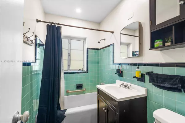 906 S 19th Ave, Hollywood, FL 33020