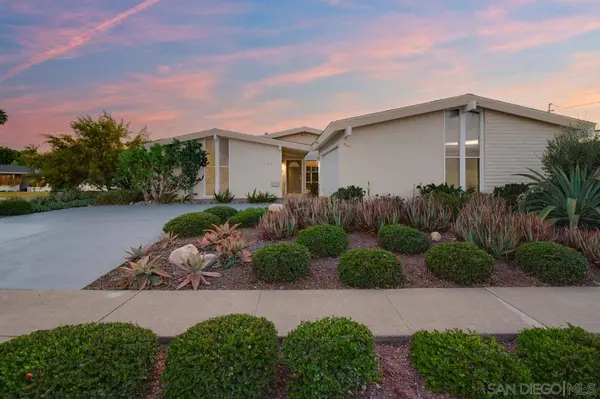 6467 Chandler Dr, San Diego, CA 92117