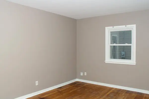 936 15th AVE NE, Rochester, MN 55906