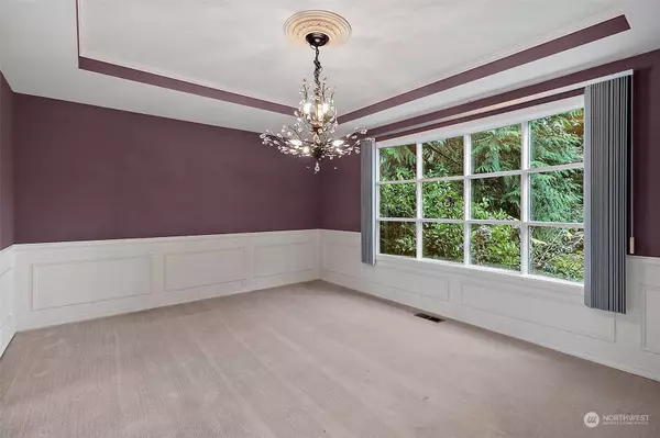 32914 47th AVE SW, Federal Way, WA 98023