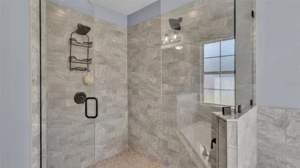 6002 COUNTRY WALK LN, Winter Haven, FL 33880