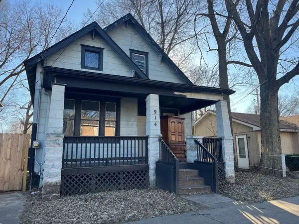 914 W 3rd Street, Peoria, IL 61605