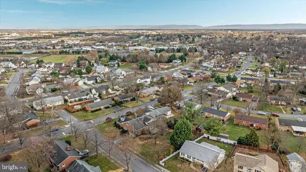 405 CRESCENT DR, Winchester, VA 22601