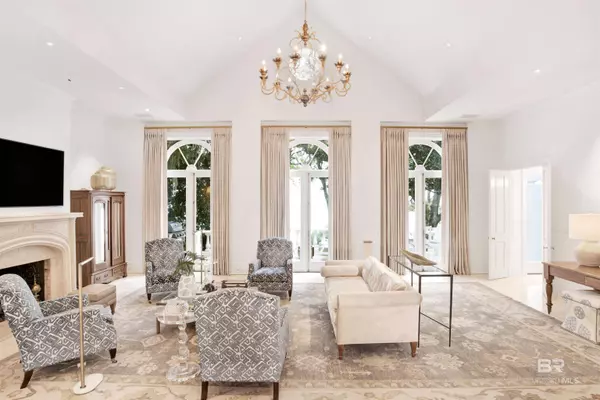 323 Whiting Court, Daphne, AL 36526