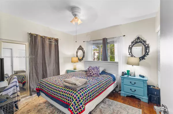 906 S 19th Ave, Hollywood, FL 33020