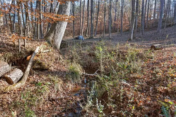 159 Honeywood DR, West Union, SC 29696