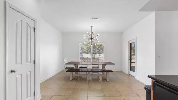 235 Camellia Court, Freeport, FL 32439