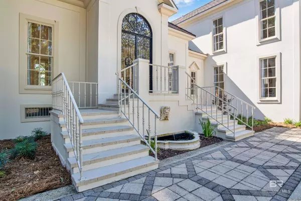 323 Whiting Court, Daphne, AL 36526