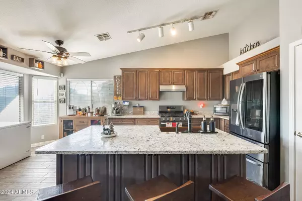 10763 W DEANNA Drive, Sun City, AZ 85373