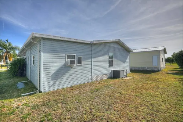 811 Lychee DR, Sebastian, FL 32976