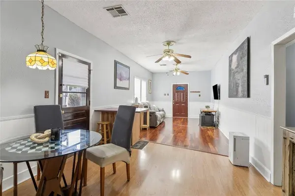 1114 LESAN DR, Kenner, LA 70062