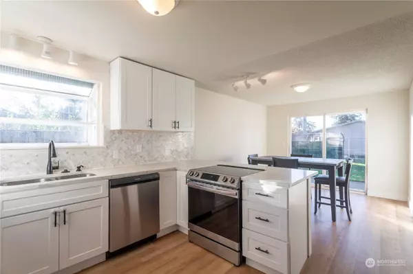 6412 S Mason AVE, Tacoma, WA 98409