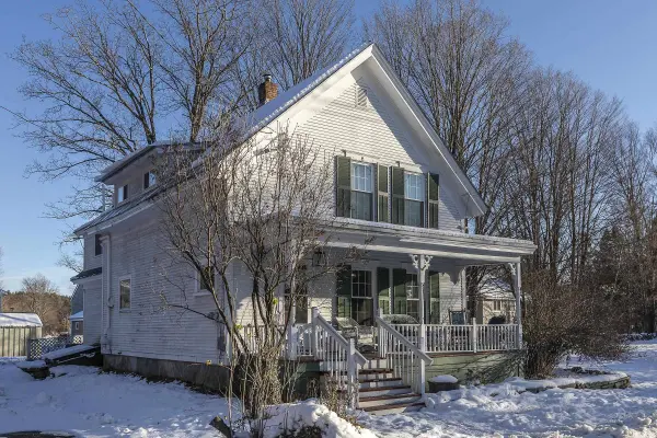 102 Church ST, Chester, VT 05143