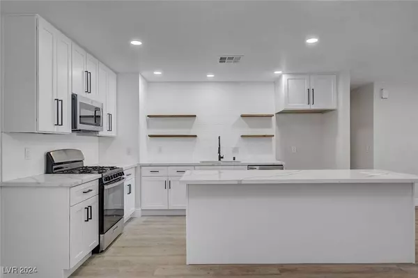 3941 Hudson Bay Avenue, Las Vegas, NV 89110