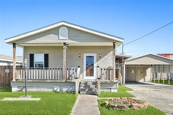 1114 LESAN DR, Kenner, LA 70062