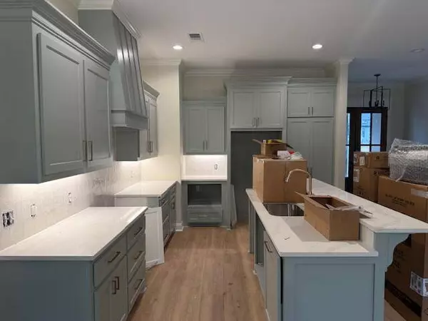 40 Pipestone Pass, Sumrall, MS 39482