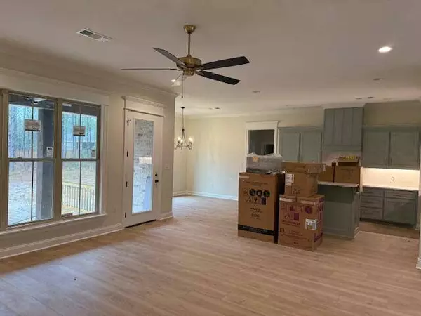 40 Pipestone Pass, Sumrall, MS 39482