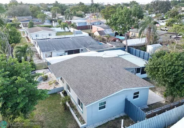 5601 SW 38th St, Davie, FL 33314