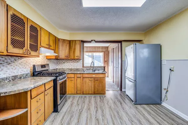 1213 S Elizabeth St, Wichita, KS 67213