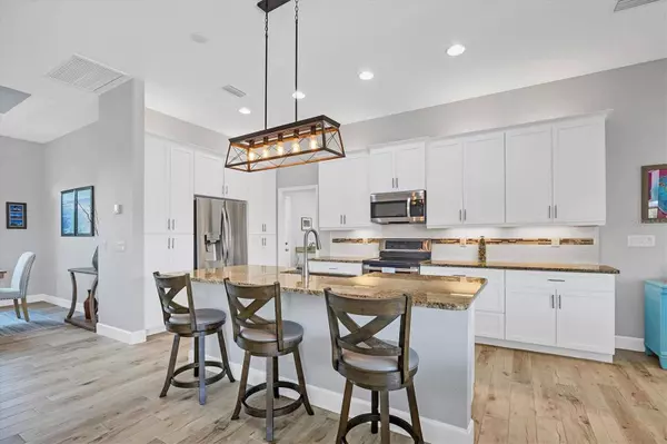 241 MARINER LN, Rotonda West, FL 33947