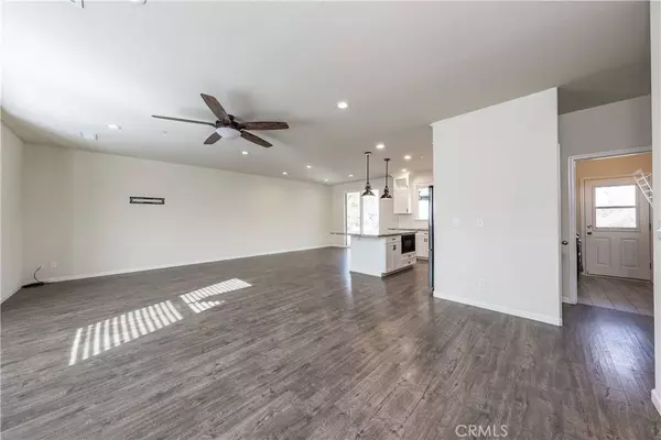 26562 Twin Ponds RD, Clovis, CA 93619