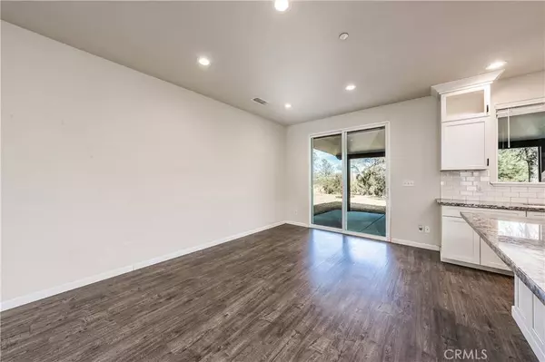 26562 Twin Ponds RD, Clovis, CA 93619