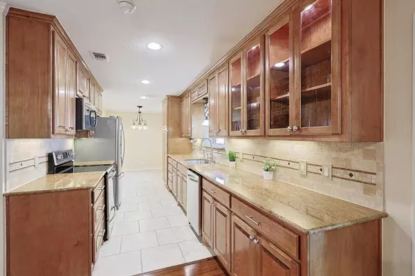 5629 Macrae Street, Haltom City, TX 76148