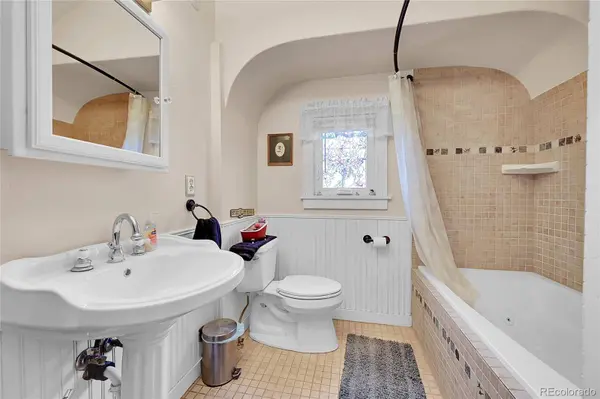 940 Orion ST, Golden, CO 80401