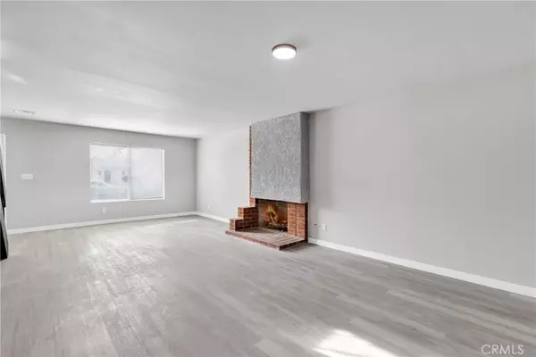 19839 Saticoy ST, Winnetka, CA 91306