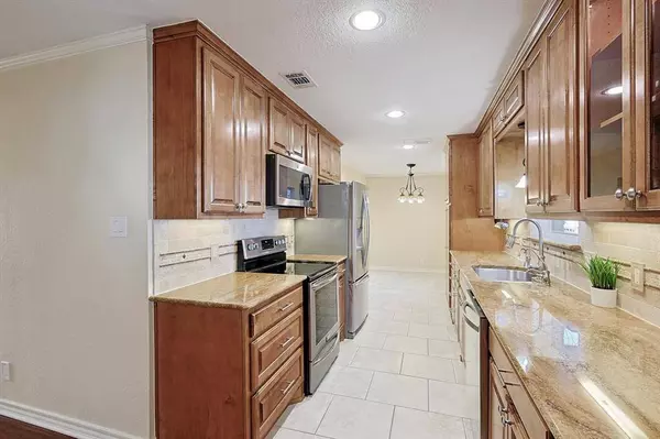 5629 Macrae Street, Haltom City, TX 76148