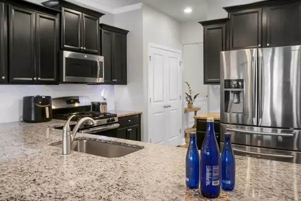 214 Calm Water Way, Summerville, SC 29486