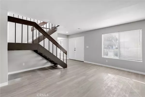 19839 Saticoy ST, Winnetka, CA 91306