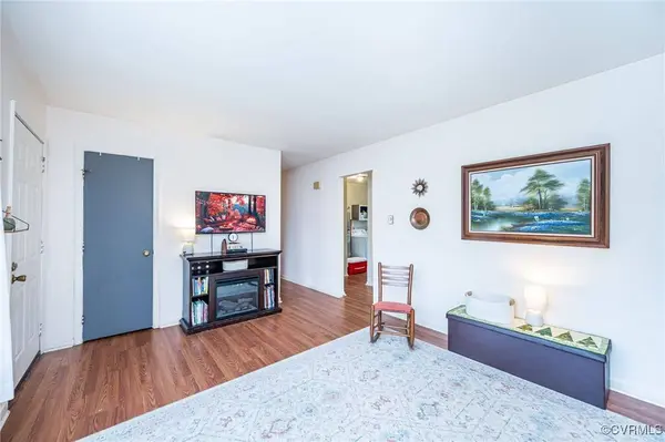 8909 Huntingcreek TER, North Chesterfield, VA 23237