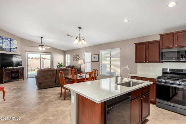 3702 S GARRISON --, Mesa, AZ 85212