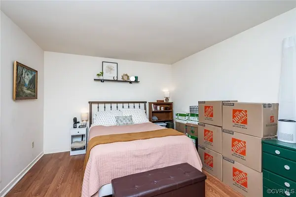 8909 Huntingcreek TER, North Chesterfield, VA 23237